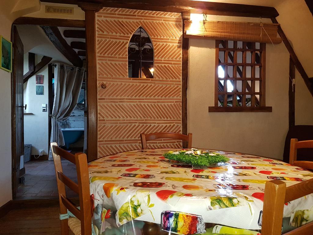 Le Petit Logis De Tinteniac Angers Dış mekan fotoğraf