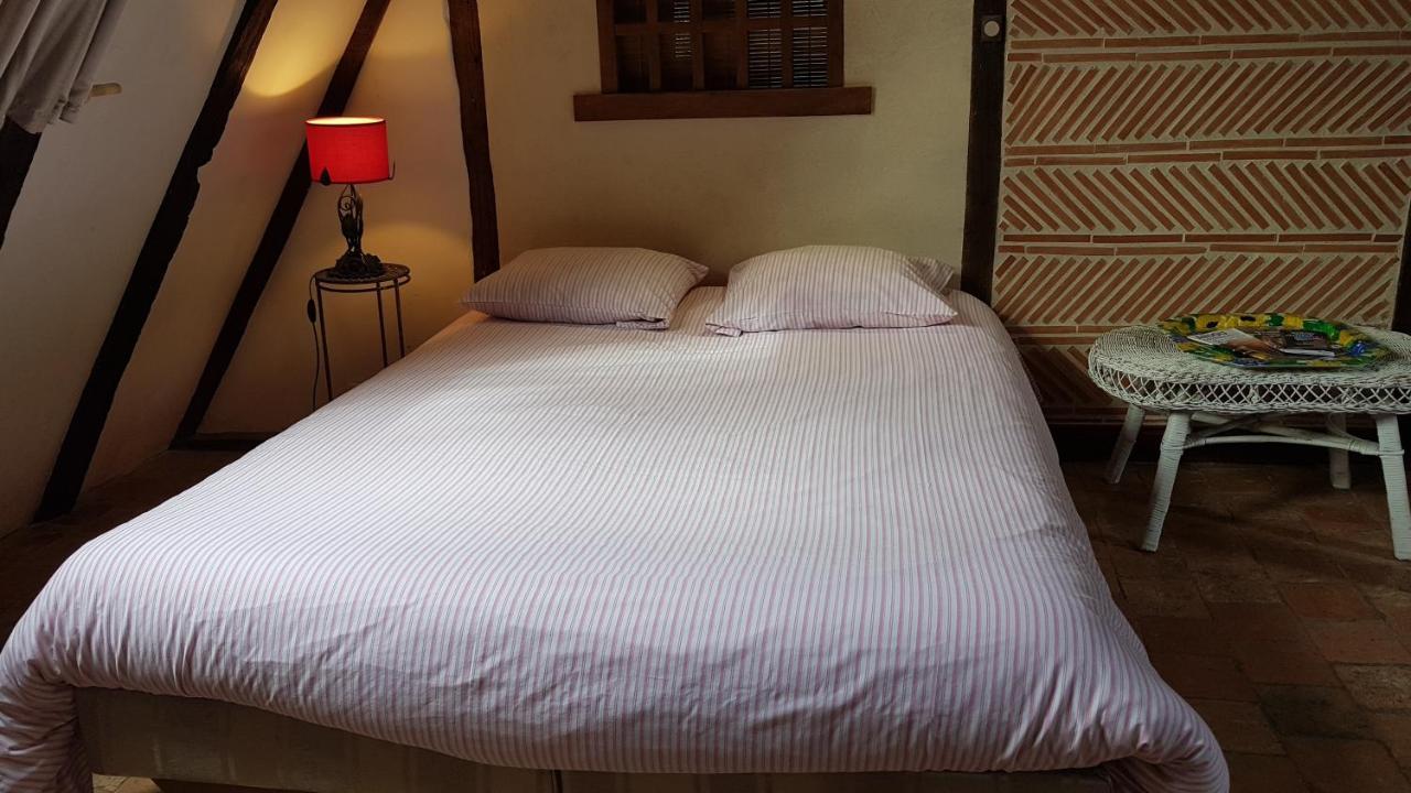 Le Petit Logis De Tinteniac Angers Dış mekan fotoğraf