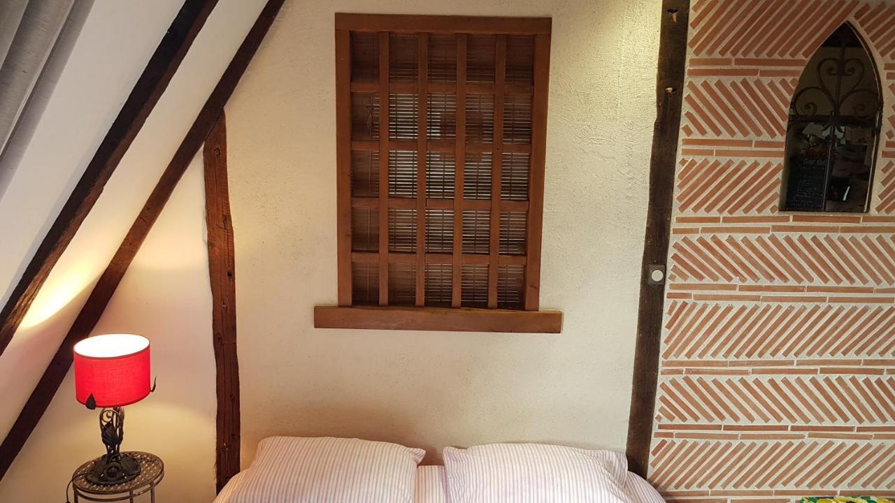 Le Petit Logis De Tinteniac Angers Dış mekan fotoğraf